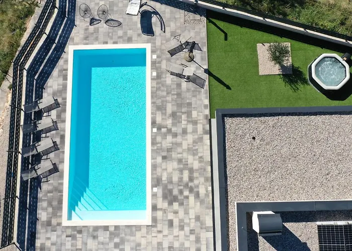 Villa Olive *