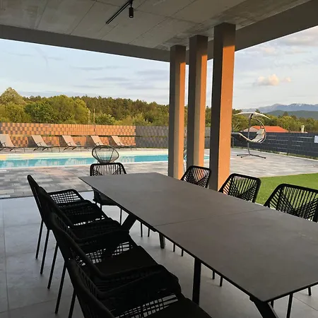 Olive Villa