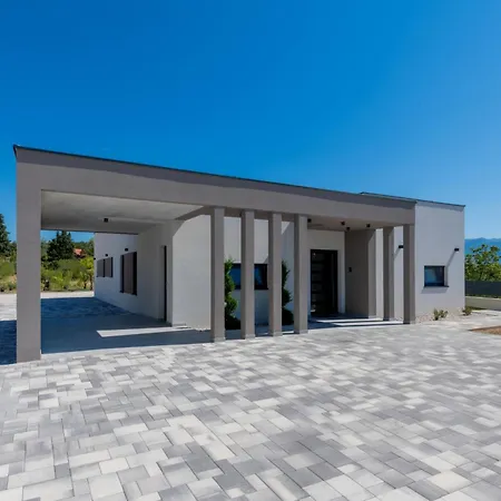 Villa Olive *