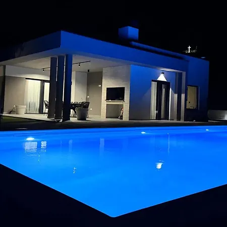 Olive 빌라 Lovreć